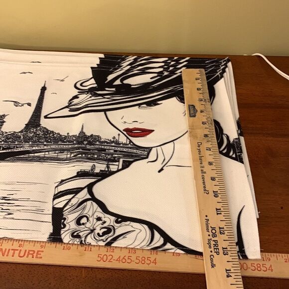 Set of four placemats. Black & white - Picture 4 of 7